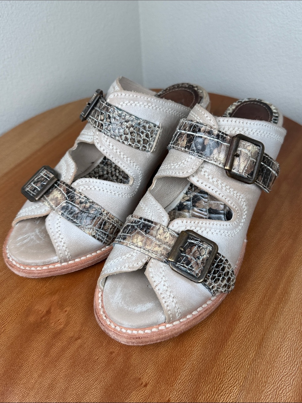 Freebird by Steven Caprice Leather Double Buckle Mule Sandals Block Heel Size 8